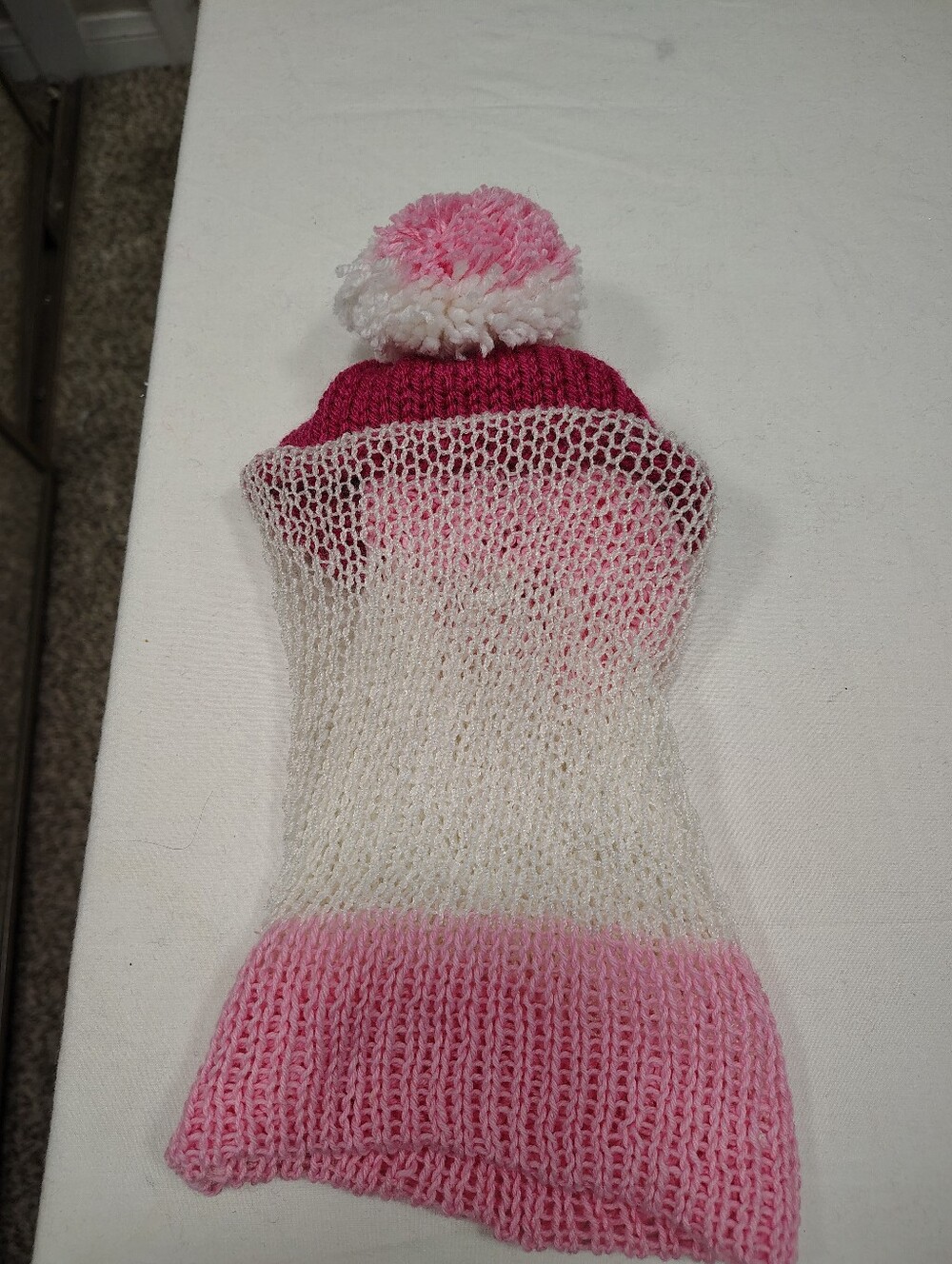 Women’s Pink Ombre Knit Pom Beanie Hat